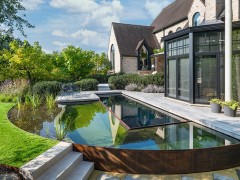 ArtPools Quand piscine et étang ne font qu'un